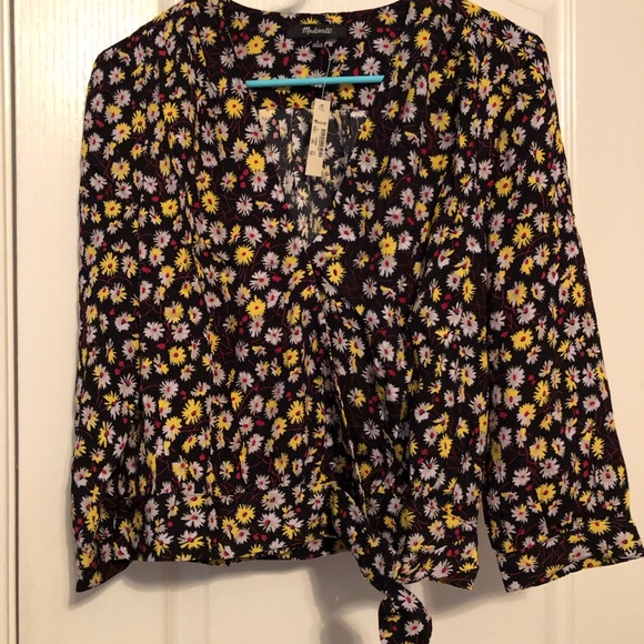 Madewell Wrap Top in French Floral - Picture 4 of 6